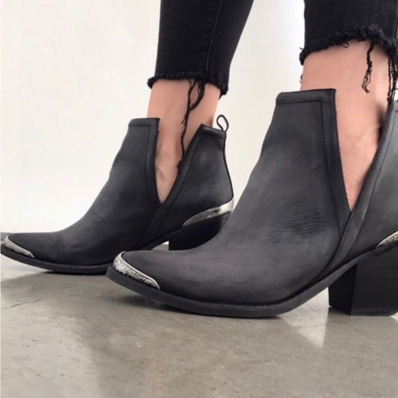 Jeffrey Campbell Cromwell Booties - Picture 4 of 7